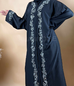 Abayat Mouna